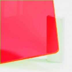 Plexiglas transparent rosu, fluorescent, grosime 3mm, dimensiuni 300x200mm